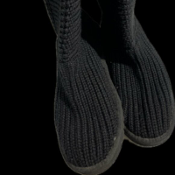 Ugg Cardigan Boot - Picture 6 of 7